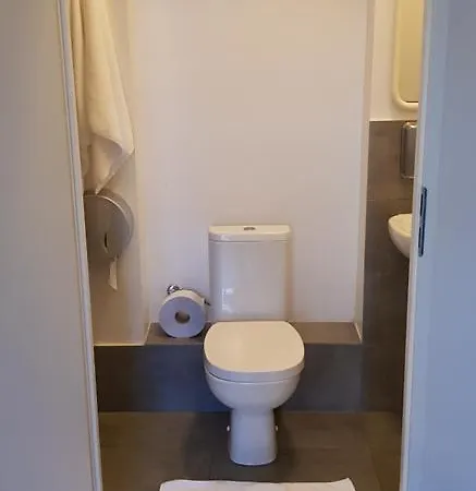 Oki Doki Homestay Warsaw